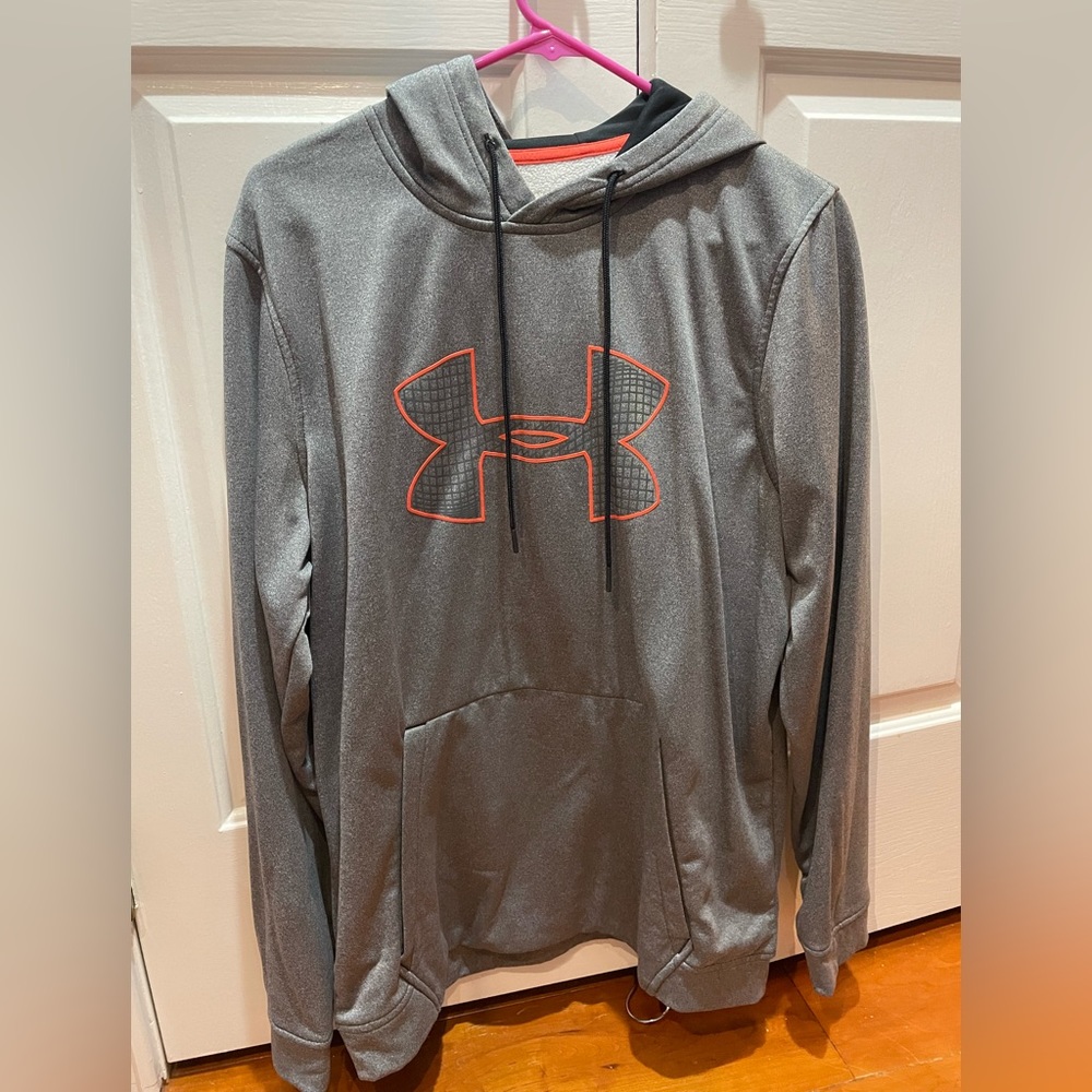 Men’s Under Armour hoodie